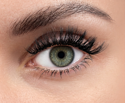 Model wearing Get Fluffed Level 4 After Dark press on cluster lashes in Auckland NZ